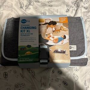 XL baby changing Kit